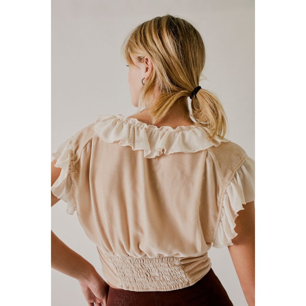 🎉LAST CHANCE🎉 FREE PEOPLE x ANNA SUI Lilly Solid Velvet Top / Shell - Picture 3 of 5